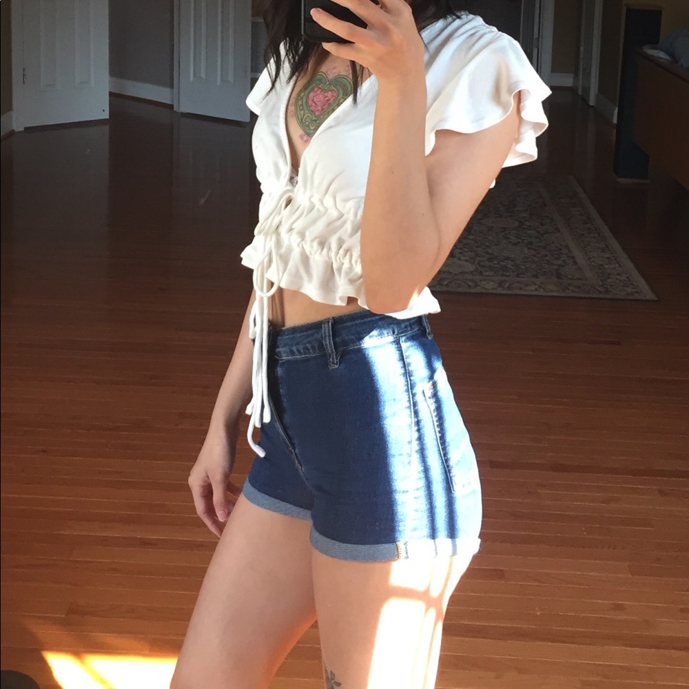 Ruffled crop top